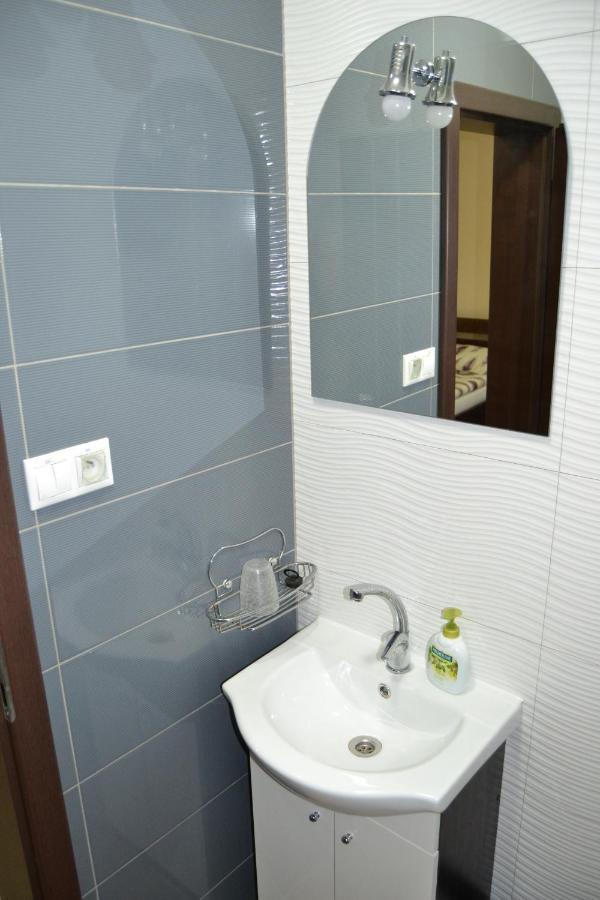 Restauracia-Penzion Altana Ludanice ภายนอก รูปภาพ